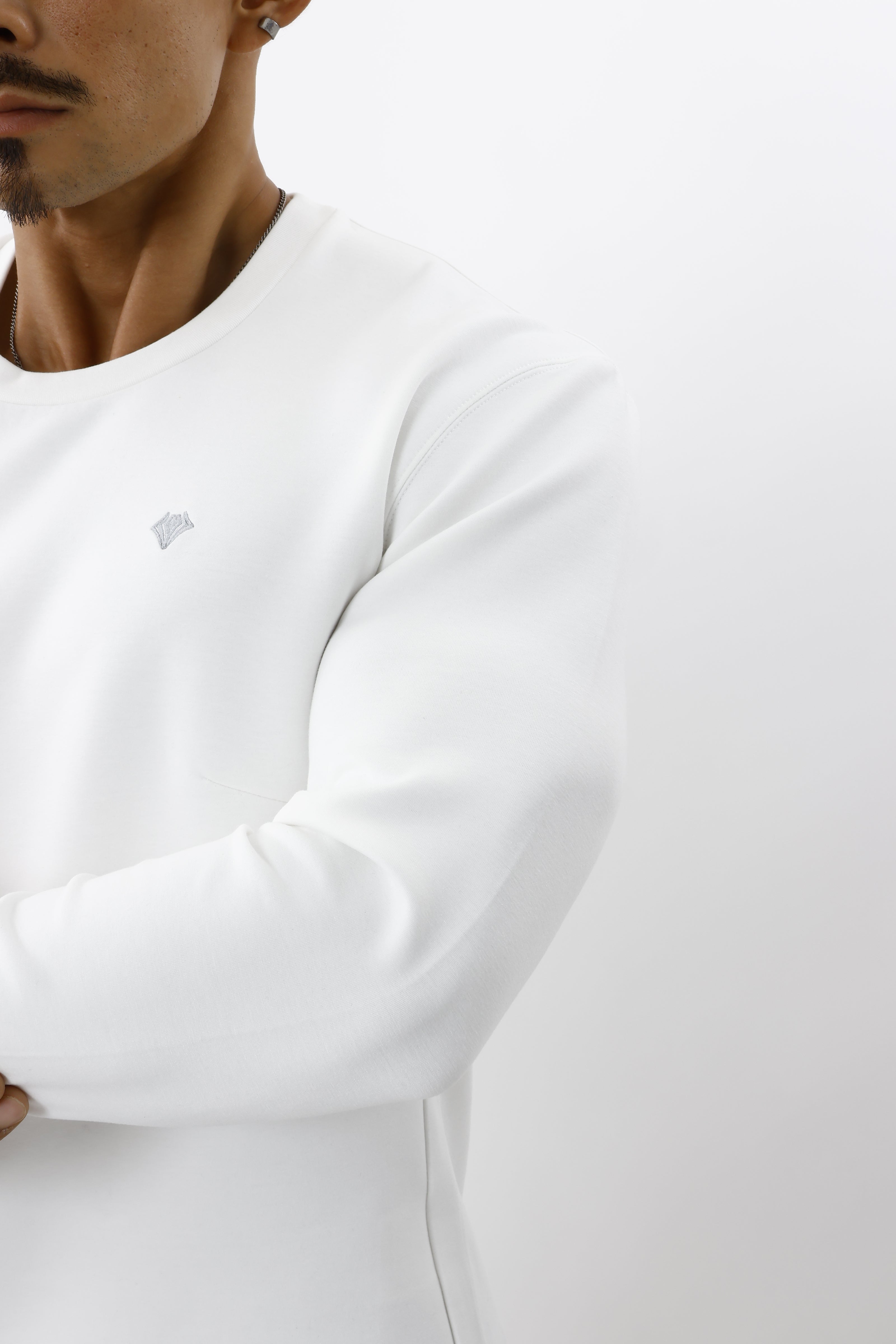 Flex Emblem Long-Sleeve Tee