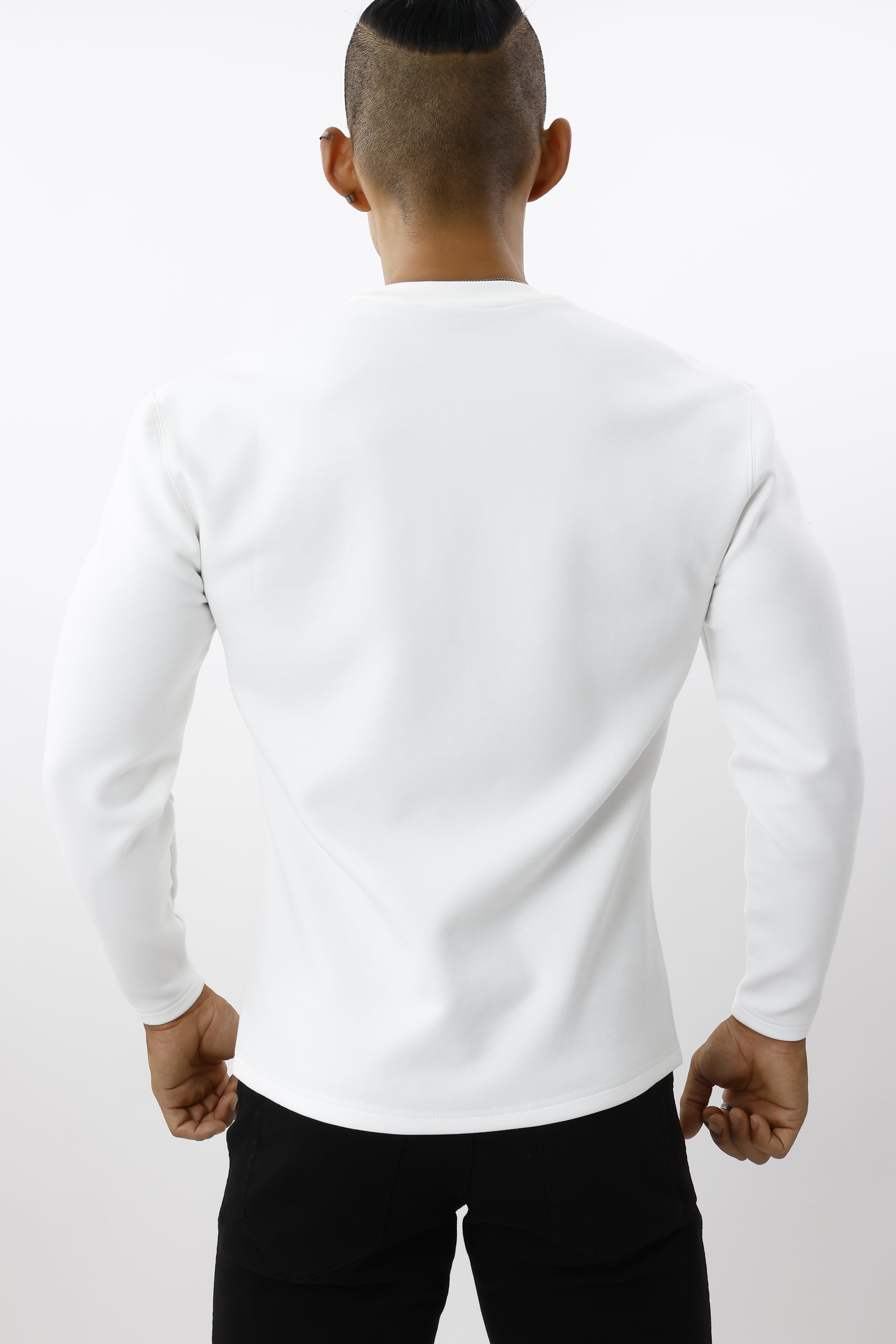 Flex Emblem Long-Sleeve Tee