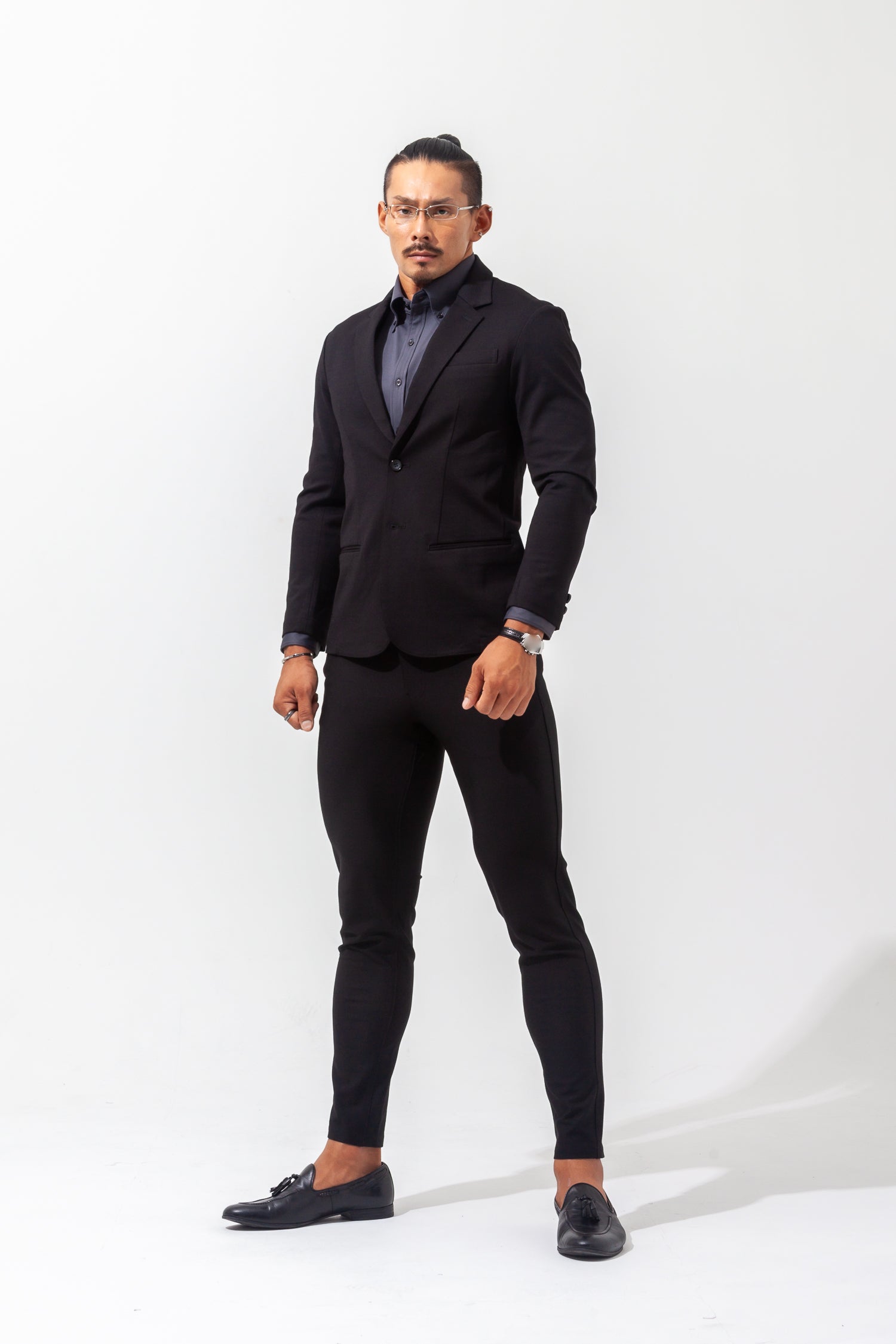 【想像以上のフィット感】 ハイパーストレッチジャケット ブラック