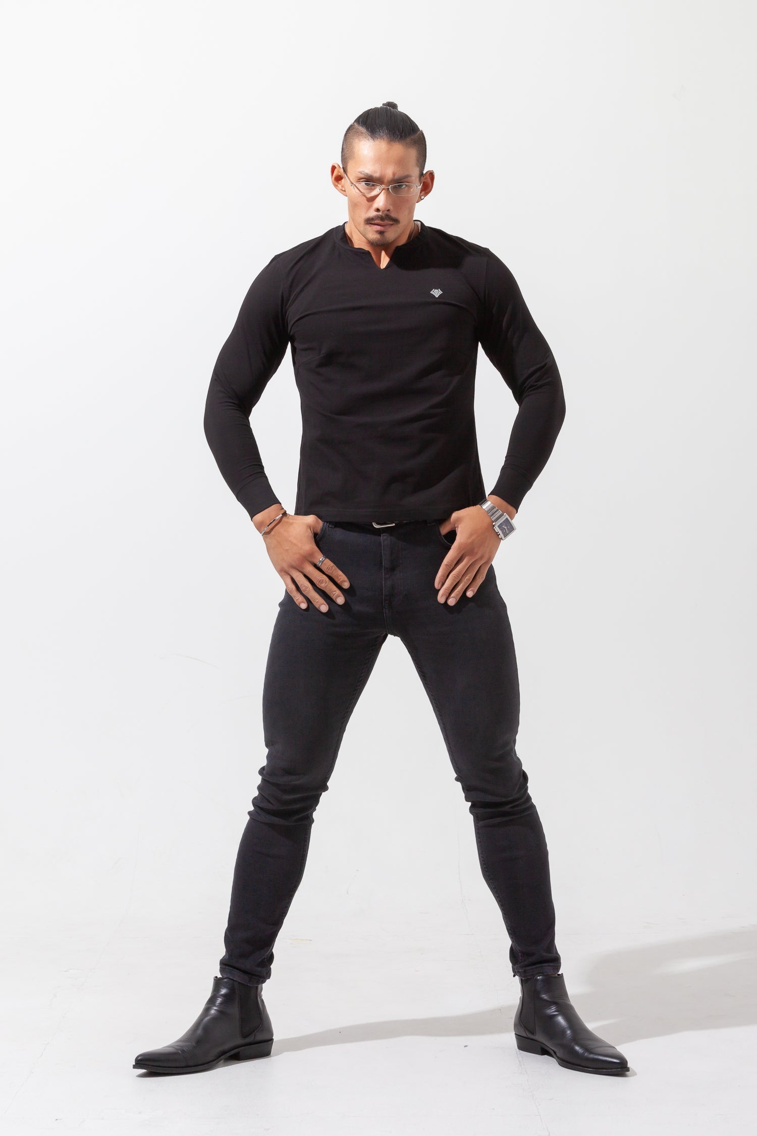 Key Neck Long Sleeve Tee  BLACK