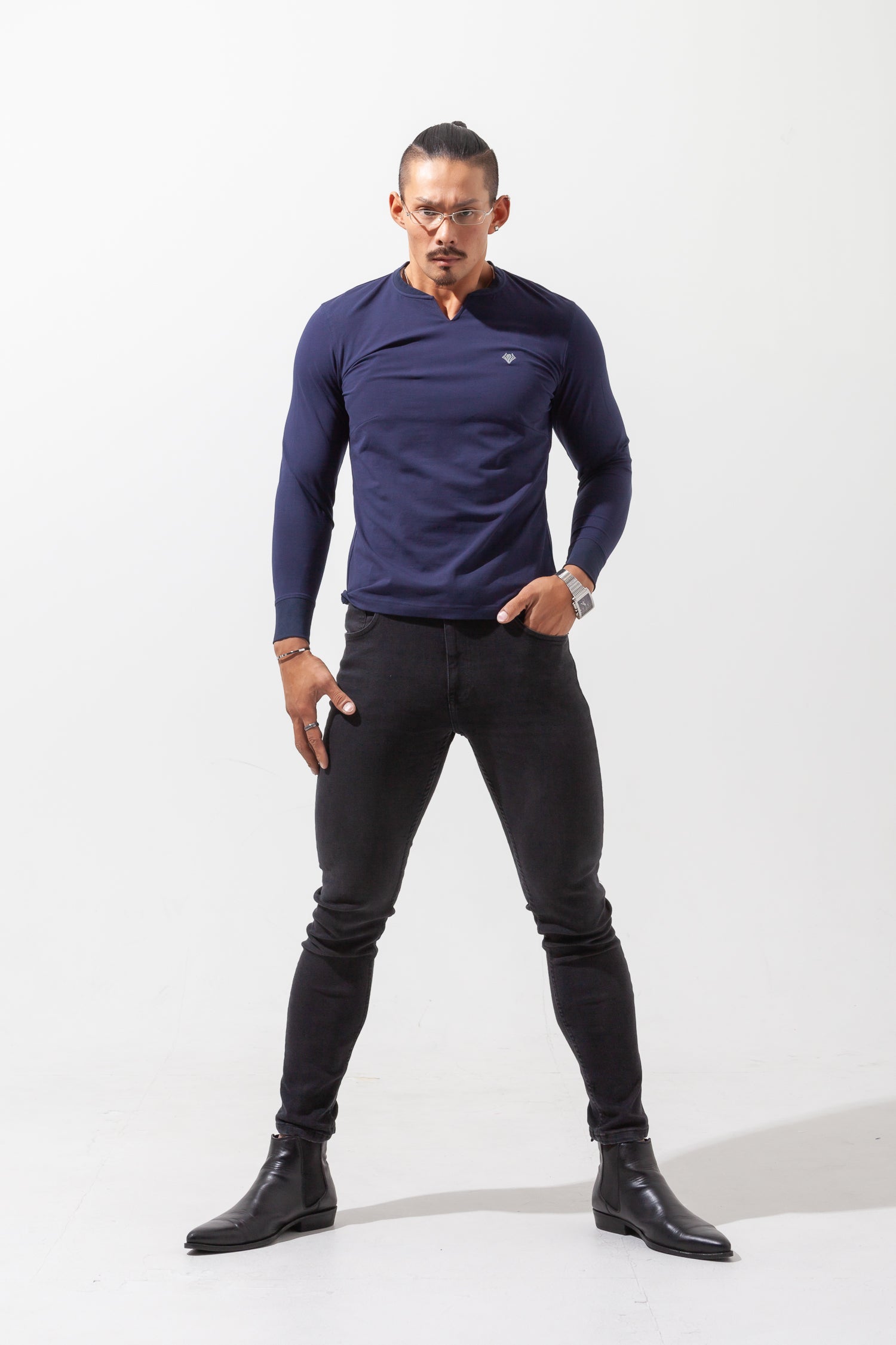 Key Neck Long Sleeve Tee  NAVY