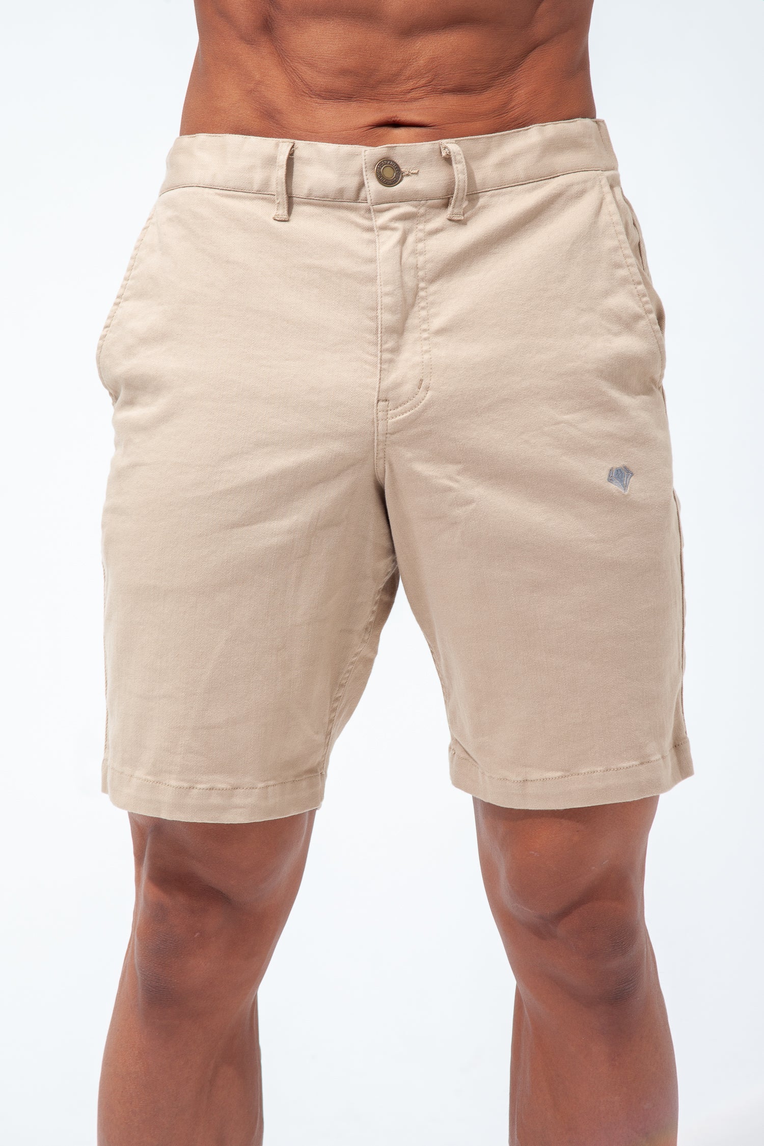 【NEW ARRIVAL】 エンブレムストレッチ ショートパンツ - ベージュ