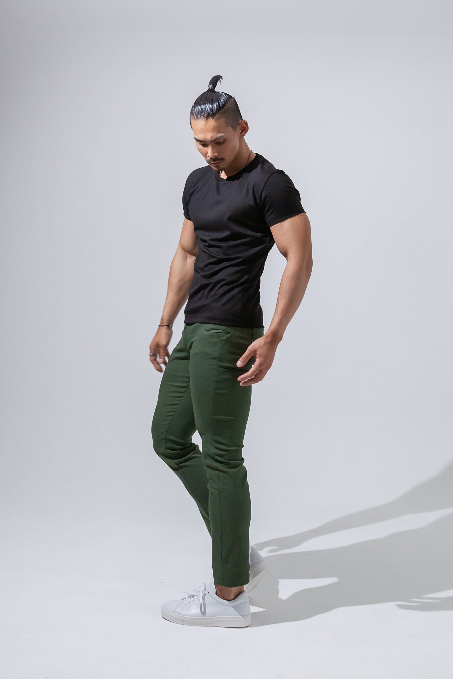 【売れ筋No.1 Tシャツ】 シャドウエンブレムTシャツ