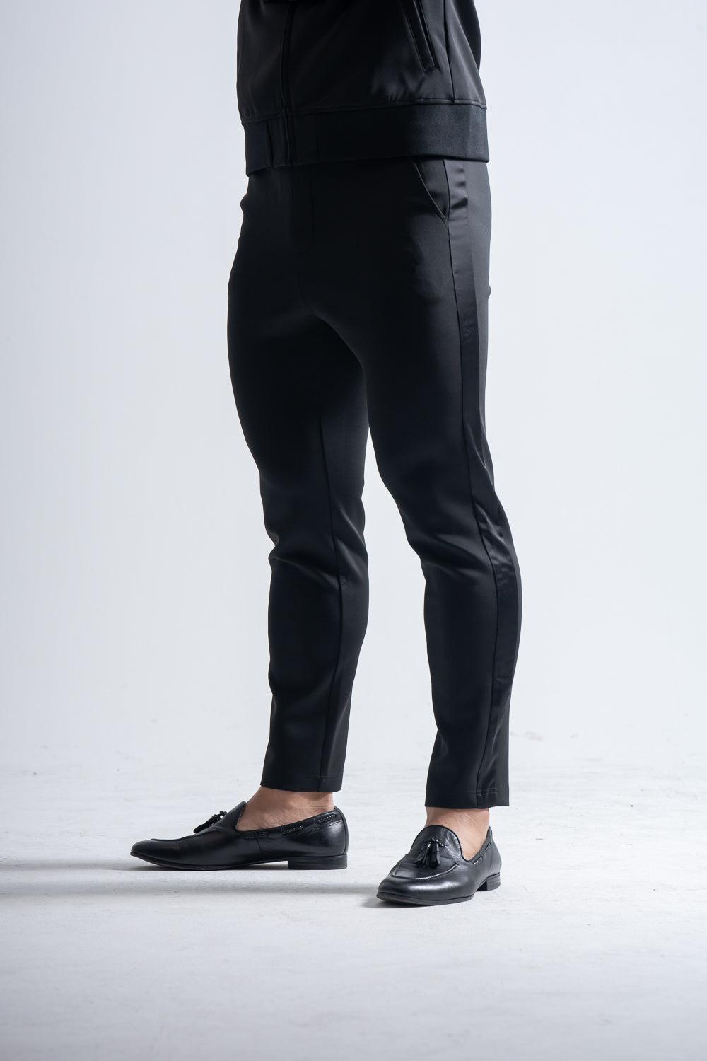 【NEW ARRIVAL】 ブラックライン トラックパンツ