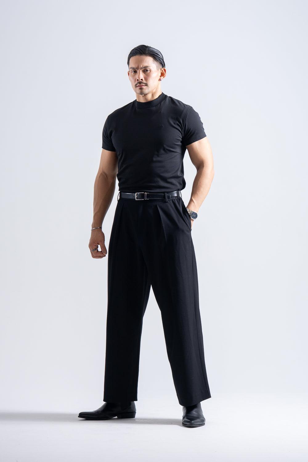 シャドウエンブレム モックネックTシャツ