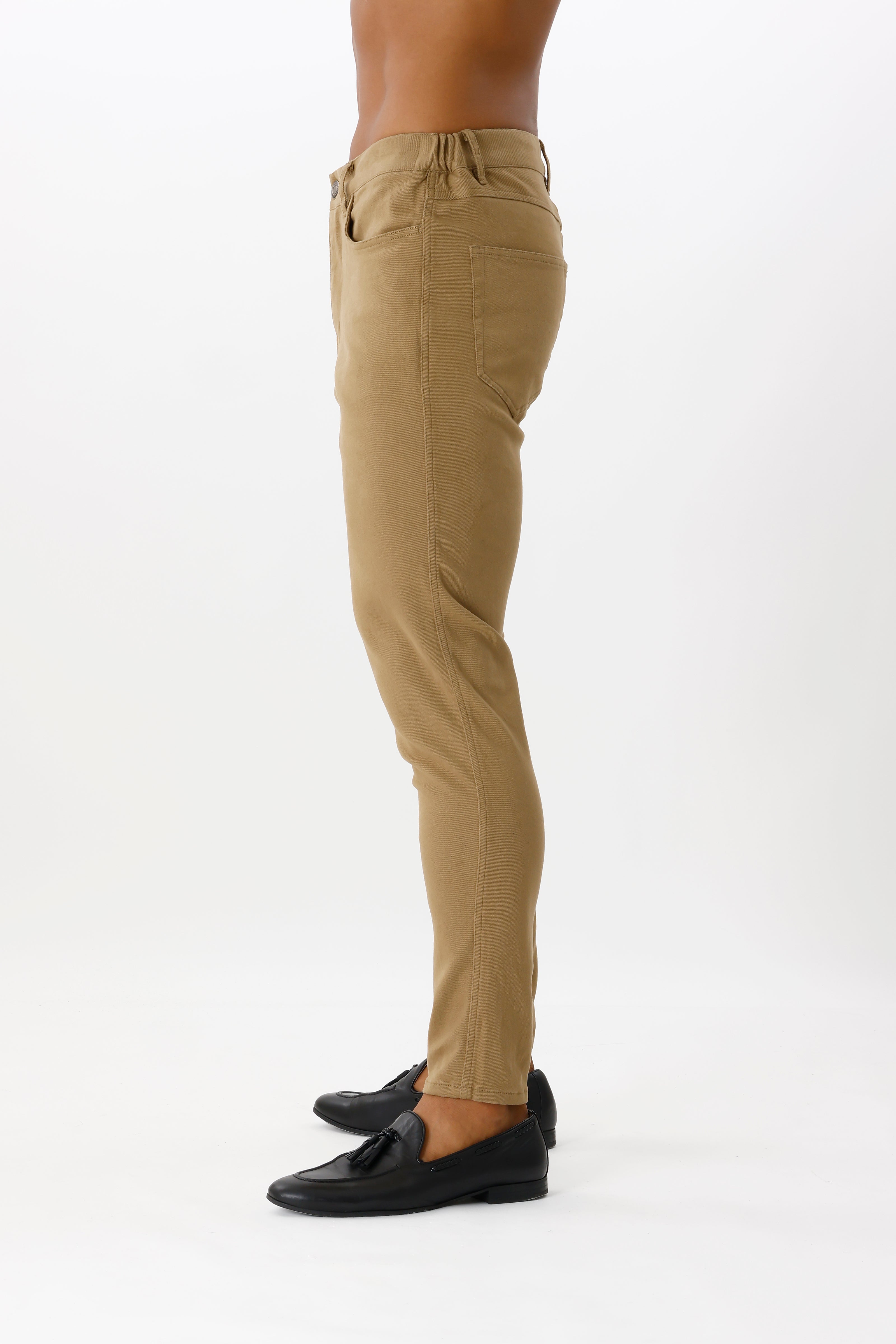 【強靭な脚がカッコ良い】 ハイストレッチスリムパンツ