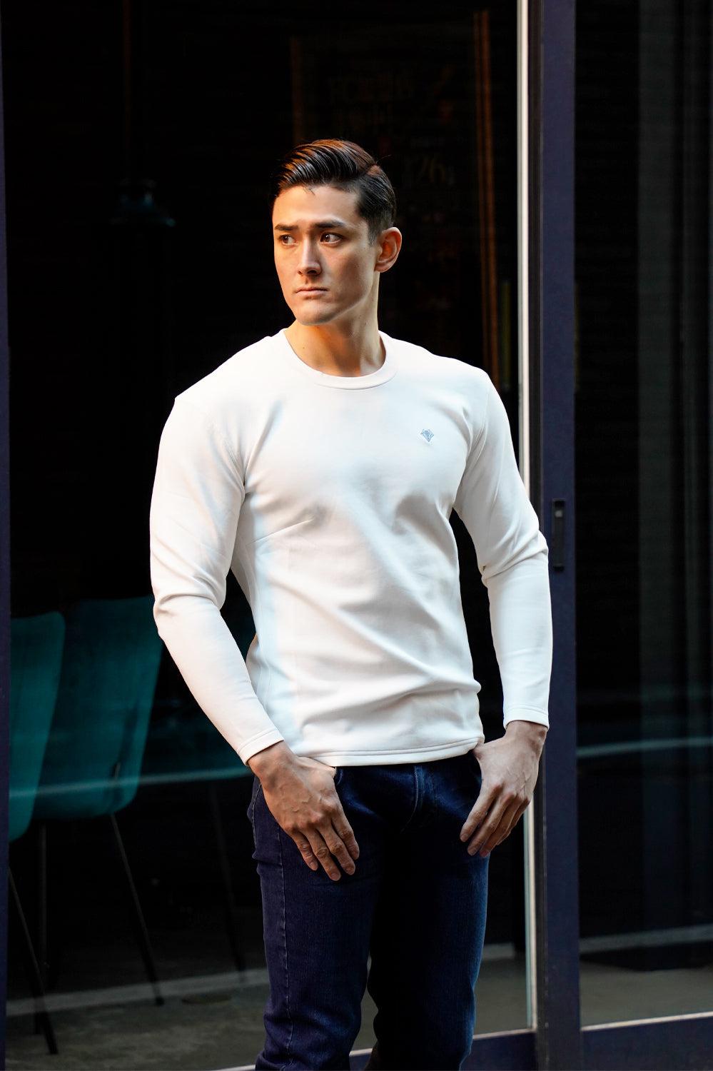 Flex Emblem Long-Sleeve Tee