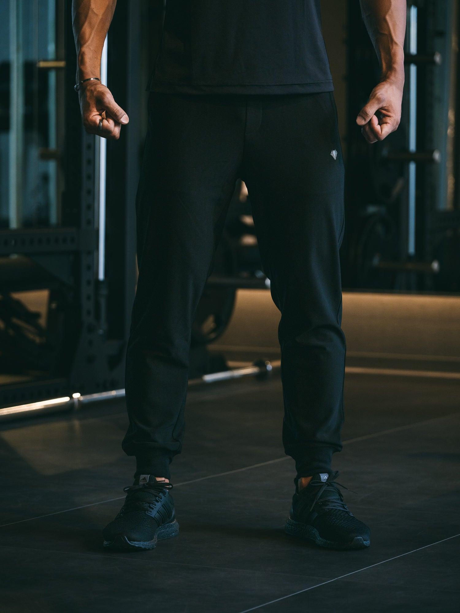 185cm 84kg Lサイズ着用