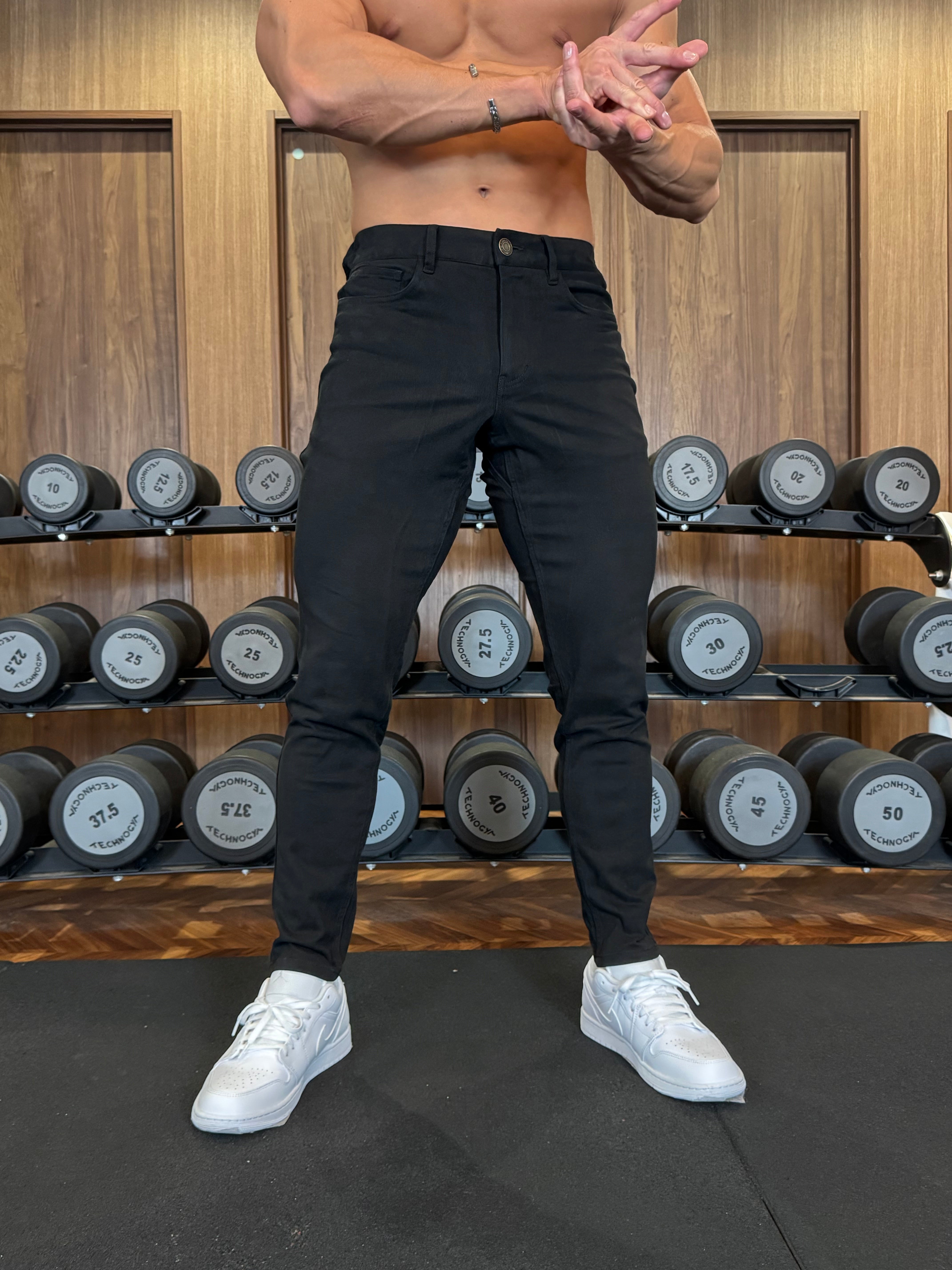 【強靭な脚がカッコ良い】 ハイストレッチスリムパンツ