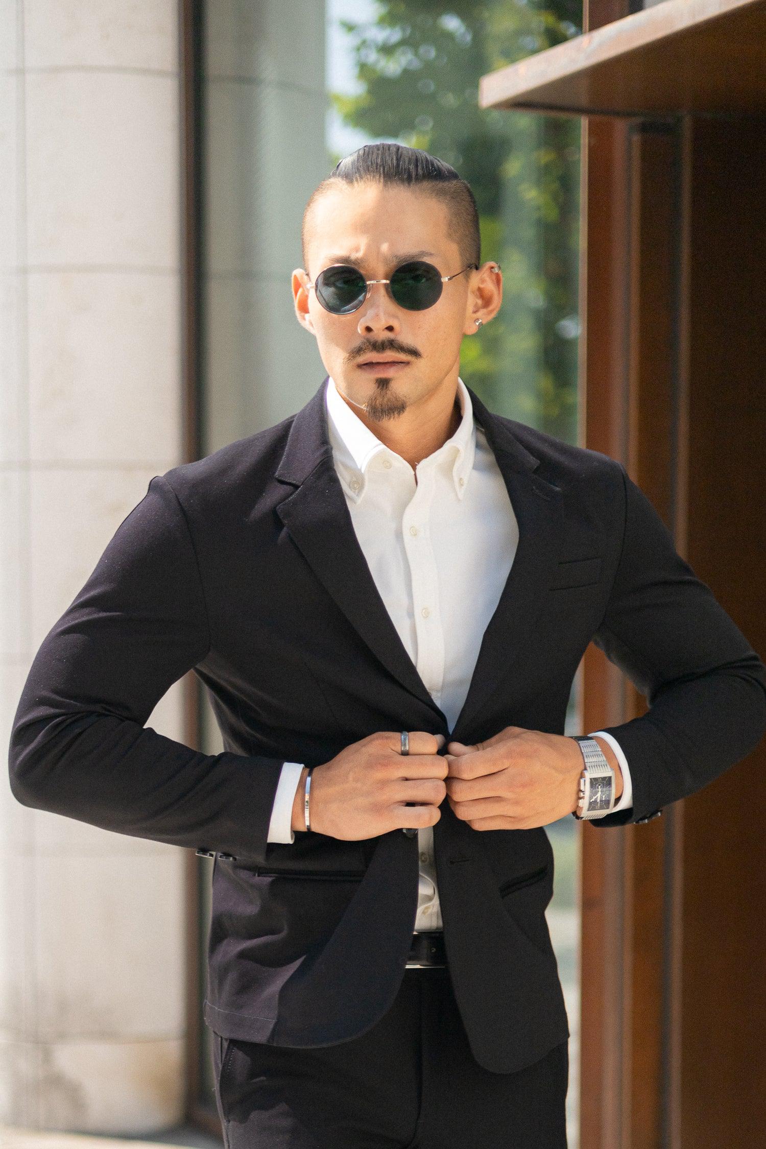 【想像以上のフィット感】 ハイパーストレッチジャケット ブラック