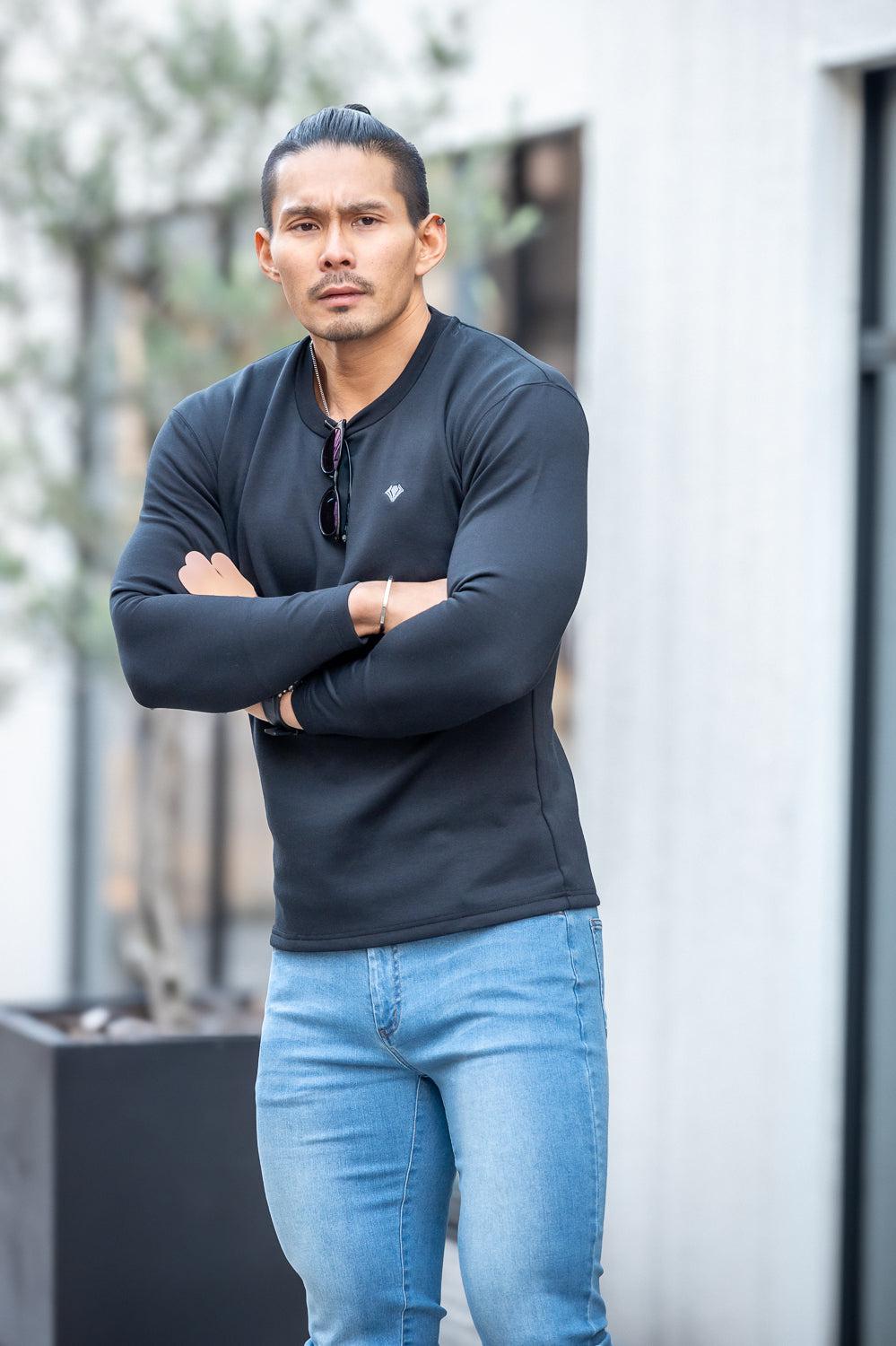 Flex Emblem Long-Sleeve Tee