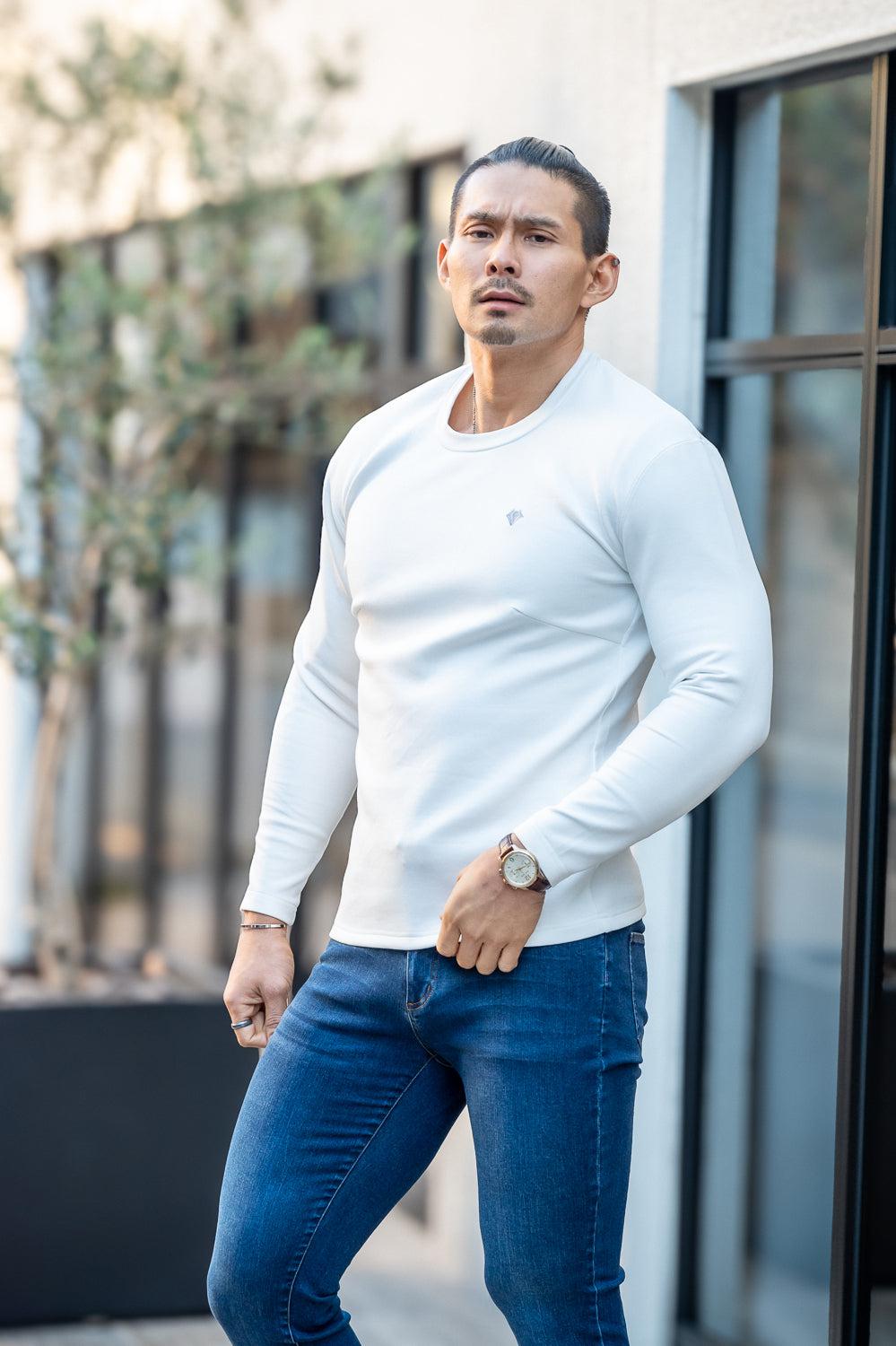 Flex Emblem Long-Sleeve Tee