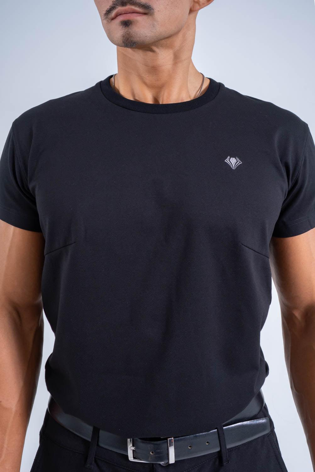 【NEW ARRIVAL】 Emblem Tee - BLACK