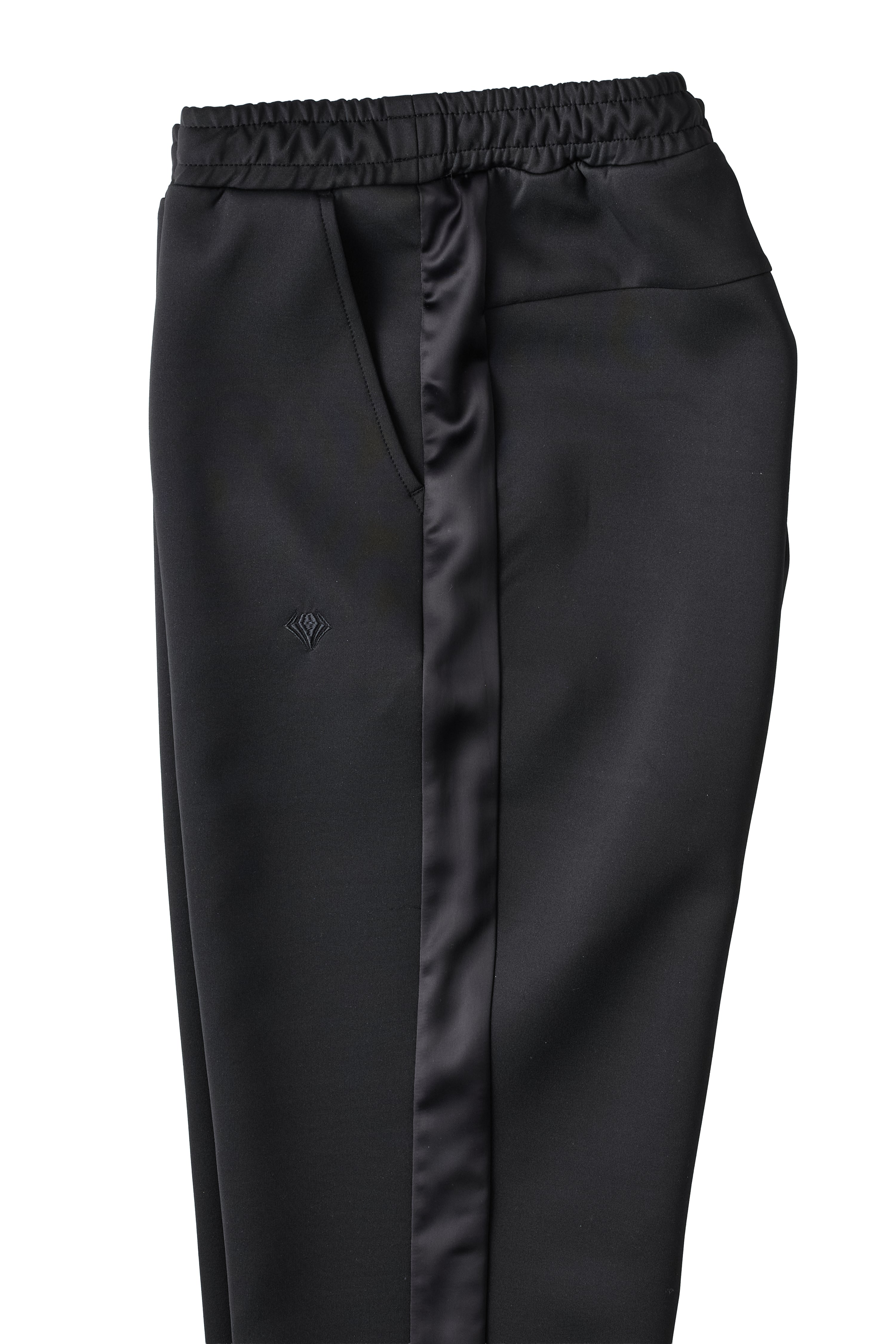 【NEW ARRIVAL】   ブラックライン トラックパンツ