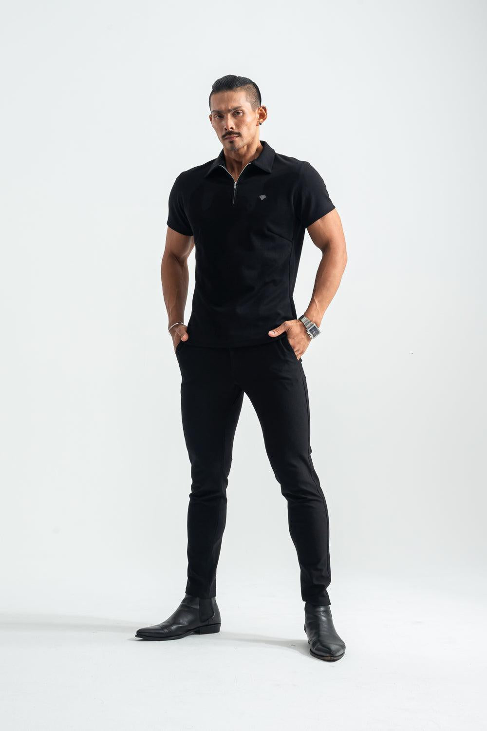 【NEW】  Sharp Collar Zip Polo  - BLACK