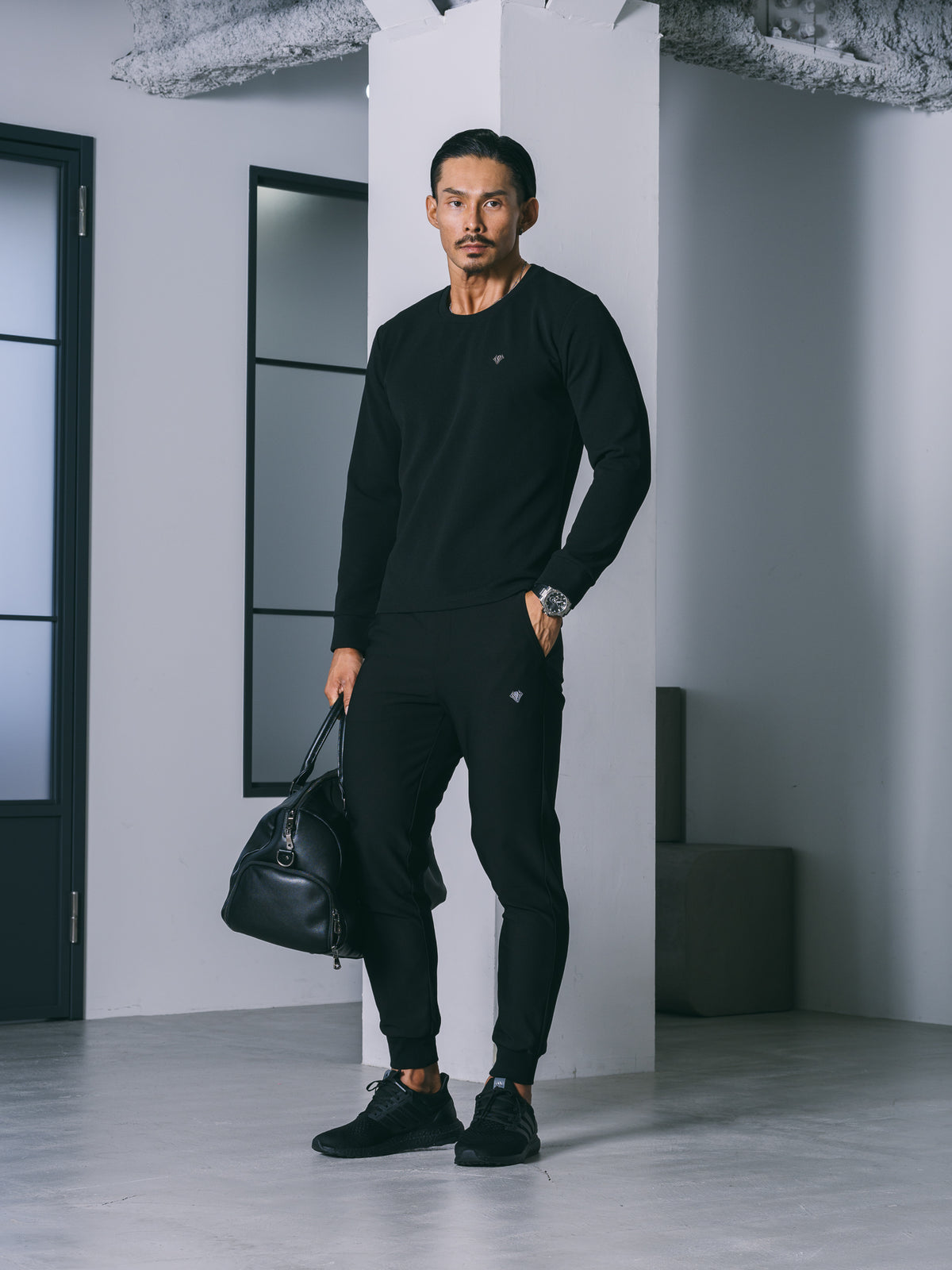 【NEW ARRIVAL】   ハイブリッドフォルム長袖T