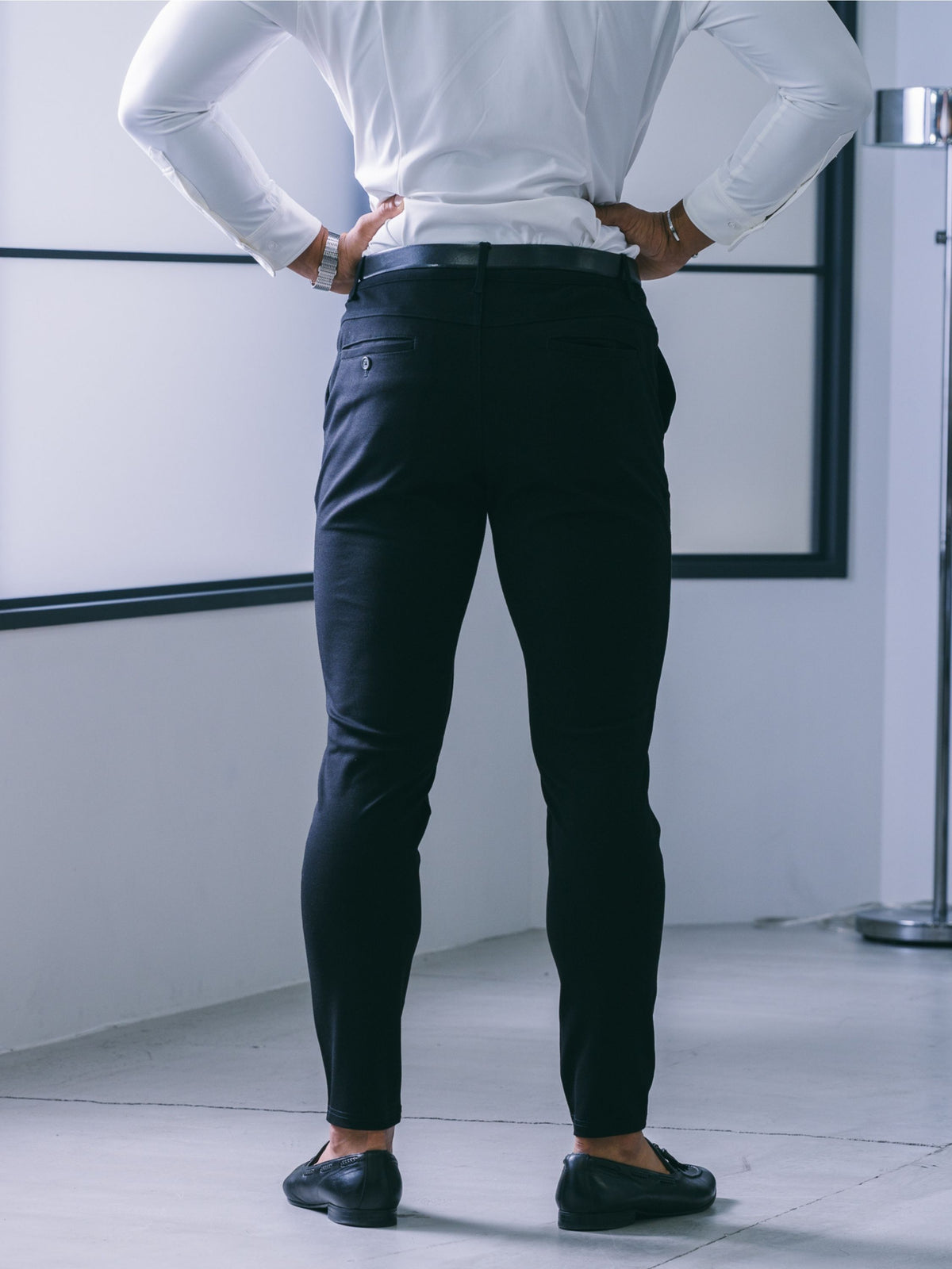 【脚がキレイに見える】  ハイパーストレッチパンツ