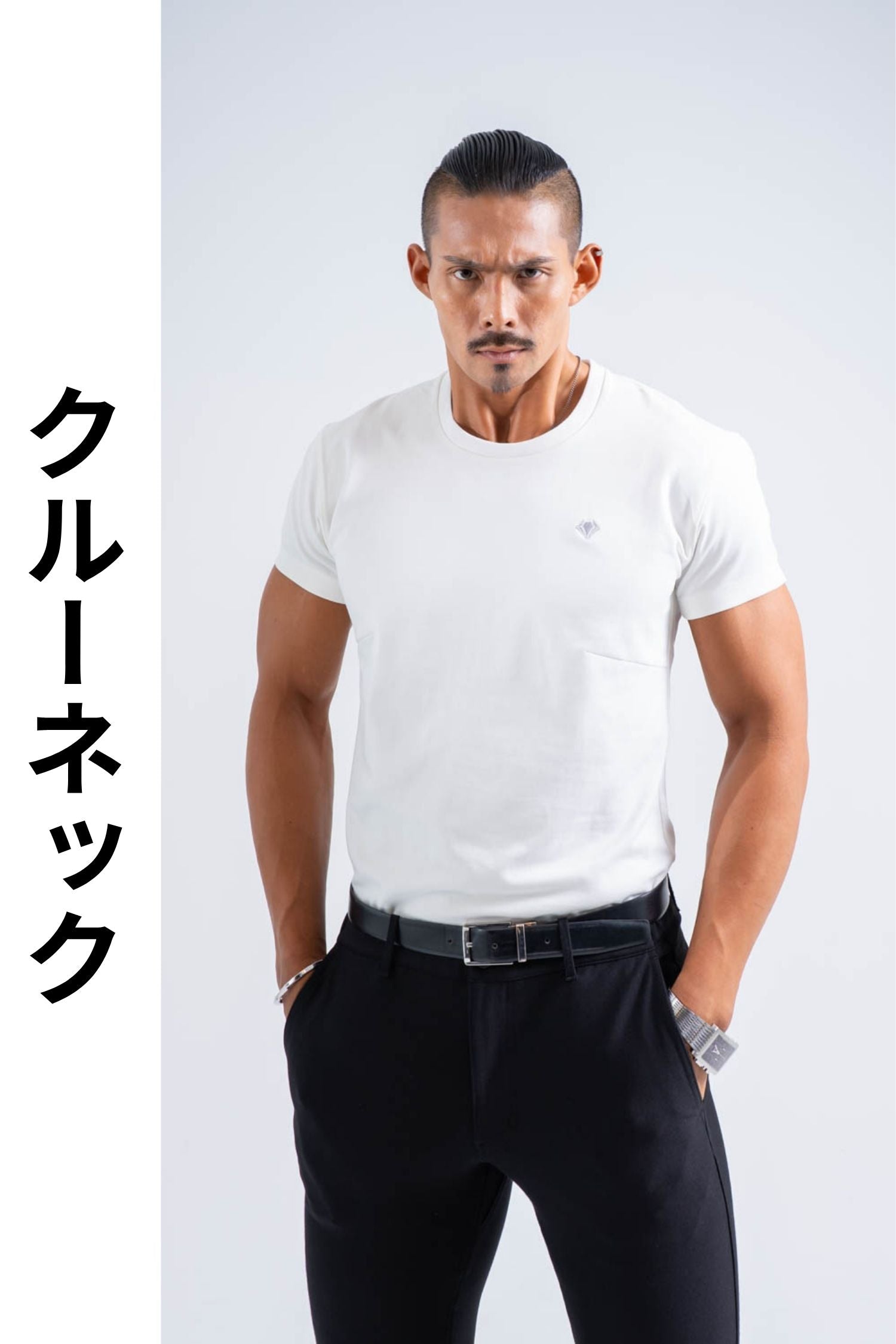 エンブレムTシャツ - WHITE