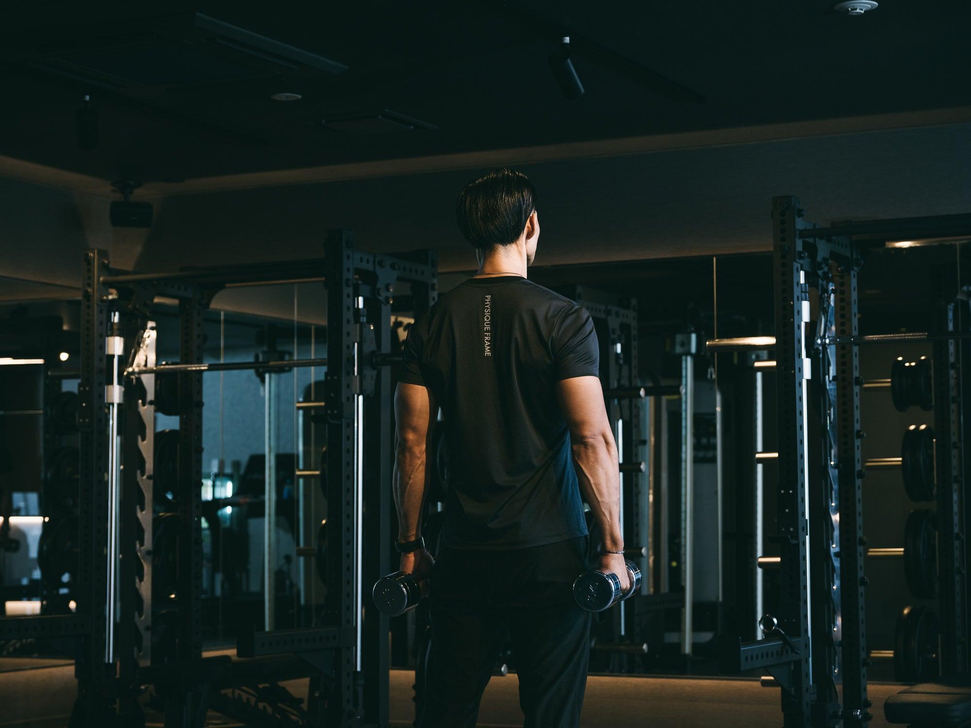 PHYSIQUE FRAME | フィジークフレーム | 鍛える男を、いちばん魅力的に