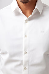 【美シルエットでキリッとキマる】ストレッチワイドカラーシャツ - ホワイト