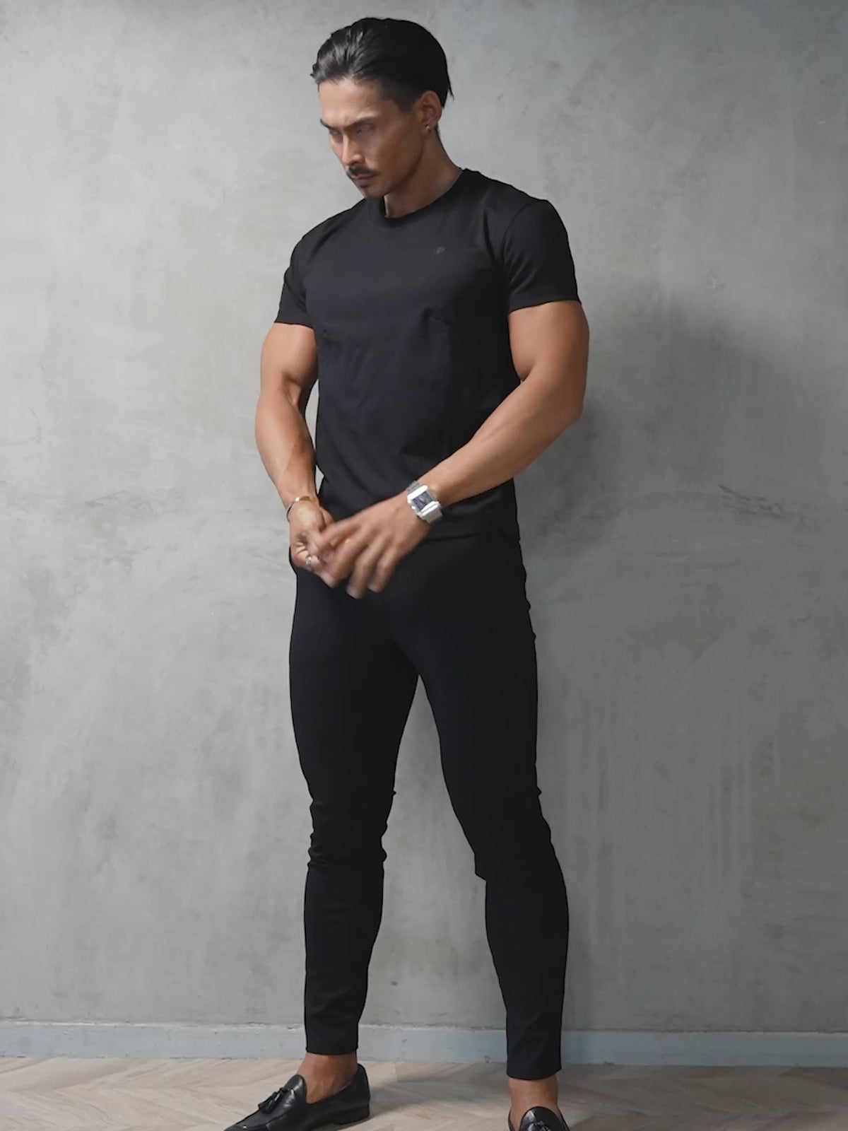 185cm 84kg Lサイズ着用